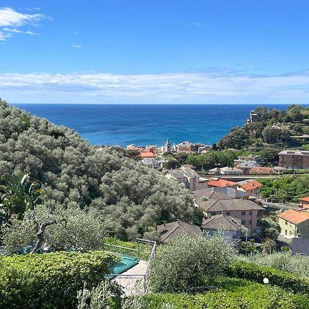 2 Bedroom Stunning Apartment In Moneglia Esterno foto